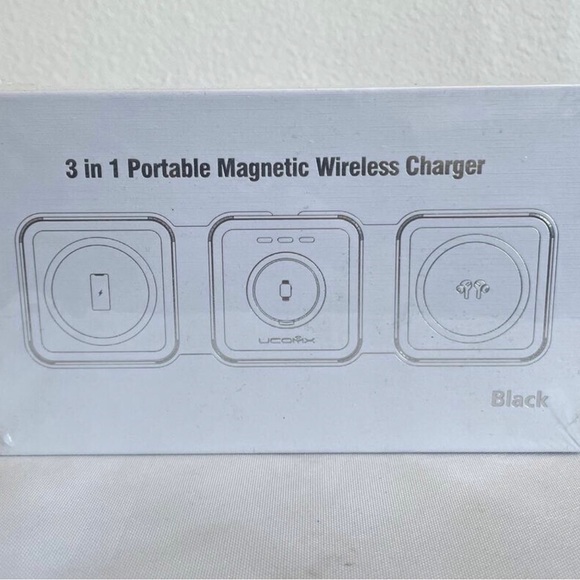 NWT- 3 and 1 Portable Magnetic Wireless Charger - Picture 2 of 4